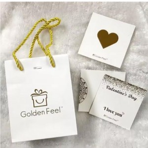 Gedruckte luxuriöse kleine recycelte Einkaufstaschen Geschenkpapierbeutel mit Unternehmensname für Schmuckverpackungen mit Griff